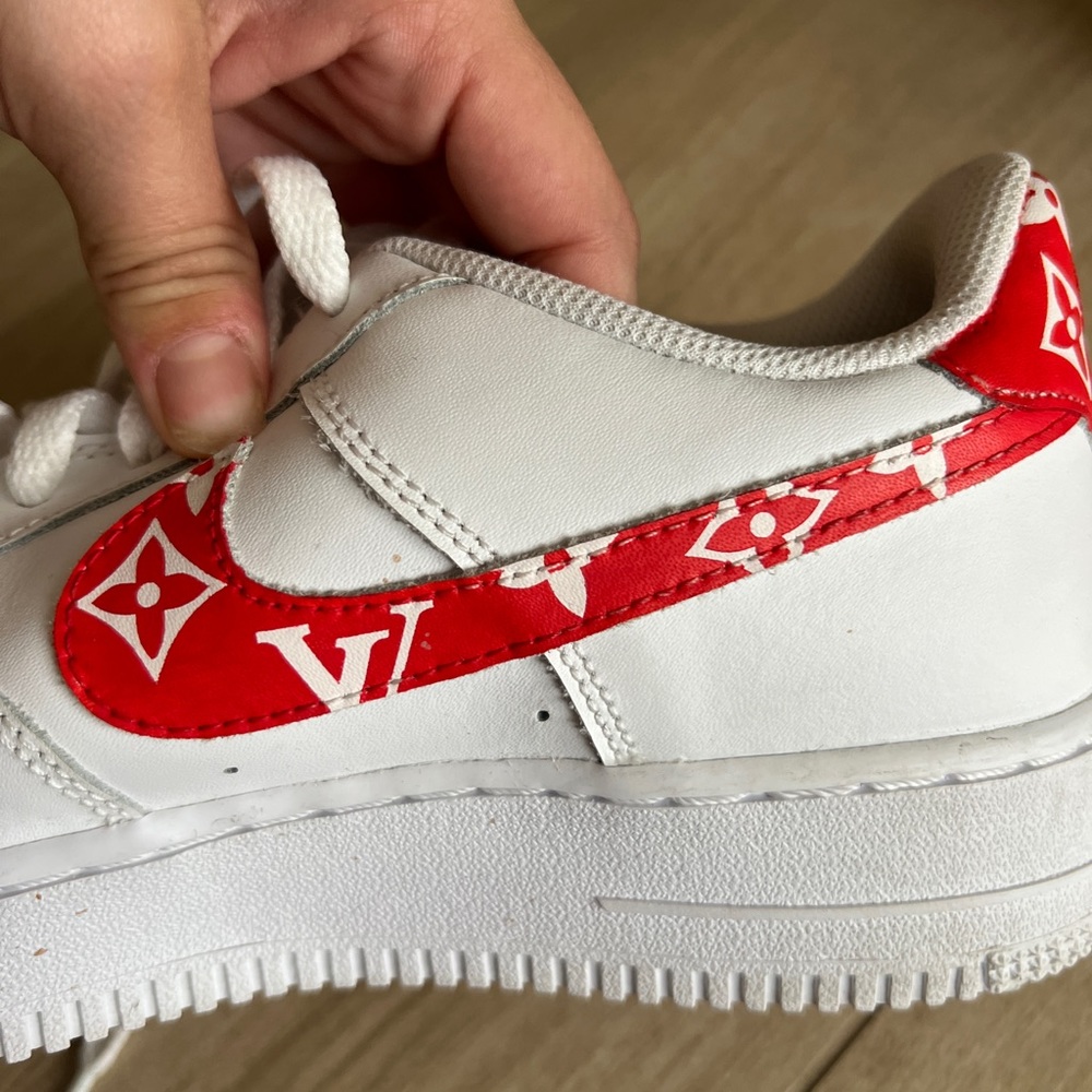 Custom airforce 1 - Picture 2 of 7